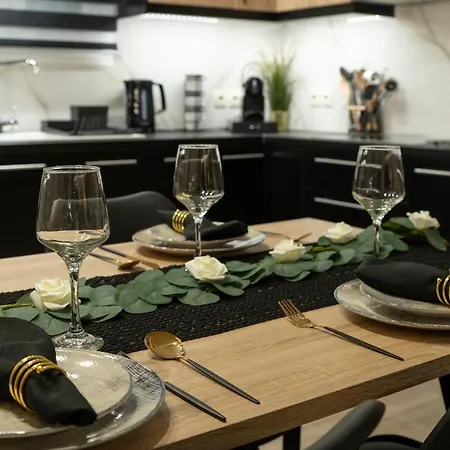 Stylishly Decorated House - Free Private Parking! Apartment Heraklion (Crete)