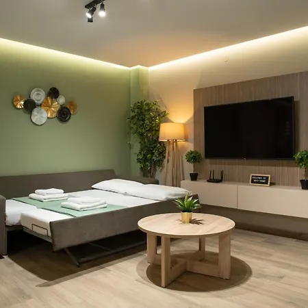 Stylishly Decorated House - Free Private Parking! * Heraklion (Crete)