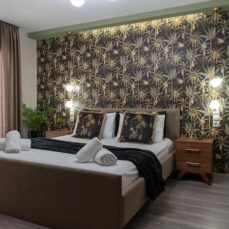 Stylishly Decorated House - Free Private Parking! Apartamento *