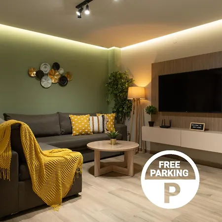 Apartment Stylishly Decorated House - Free Private Parking! Heraklion (Crete)